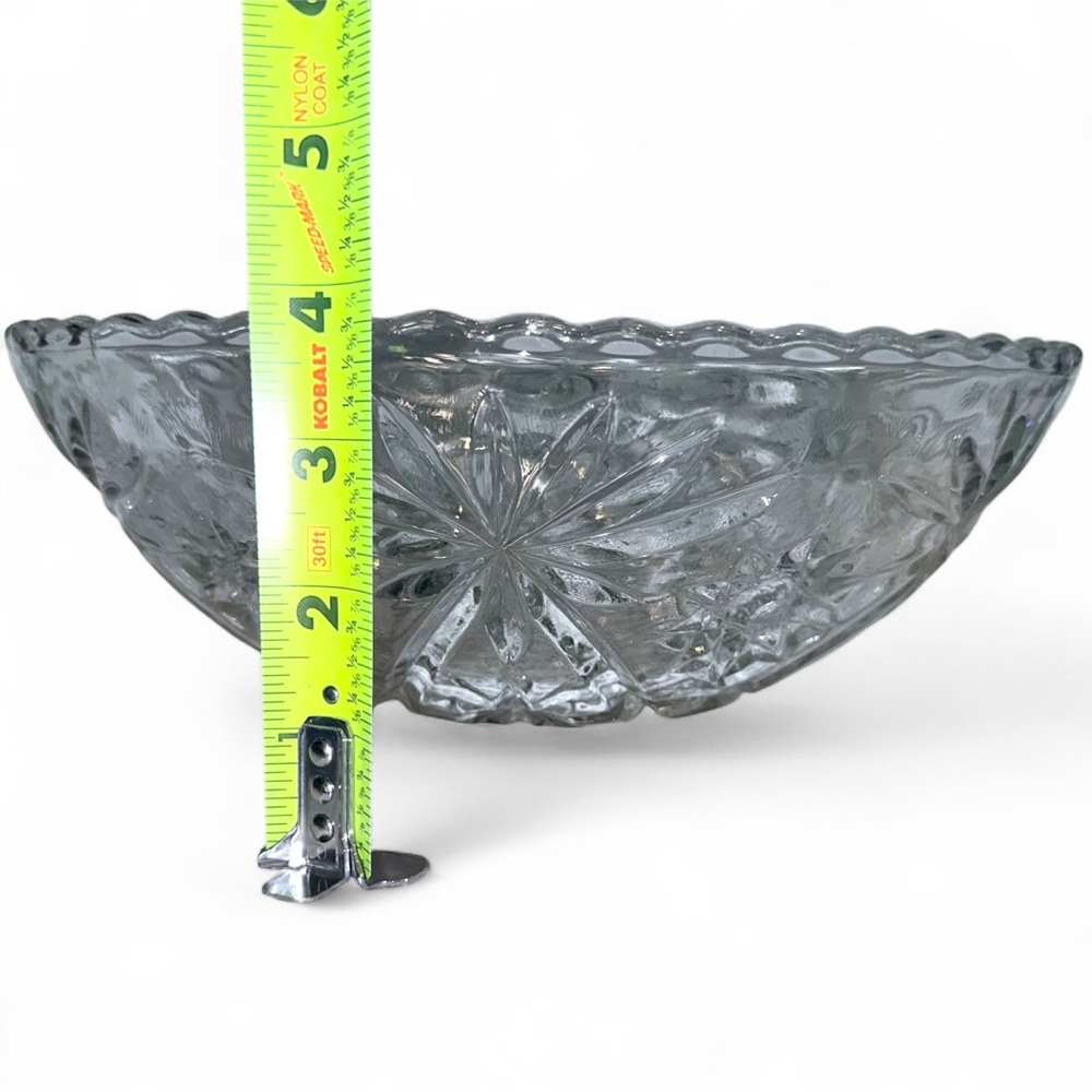 Vintage Anchor Hocking Clear Glass Bowl – Starburst & Daisy Pattern – 10.5” Wide - Picture 3 of 8